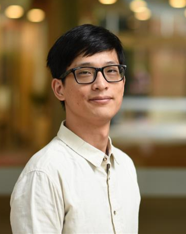 Portrait of Dr Justin Chitpin